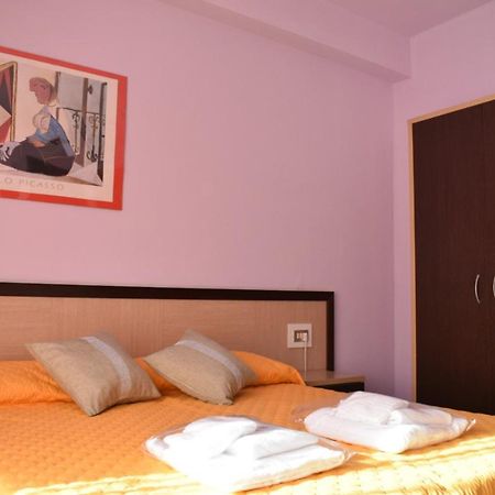 Pesche Hotel Santa Maria Del Bagno מראה חיצוני תמונה